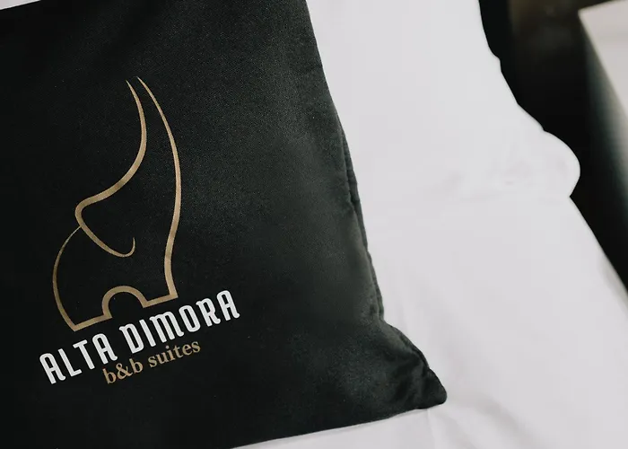 לינה וארוחת בוקר Alta Dimora 4*